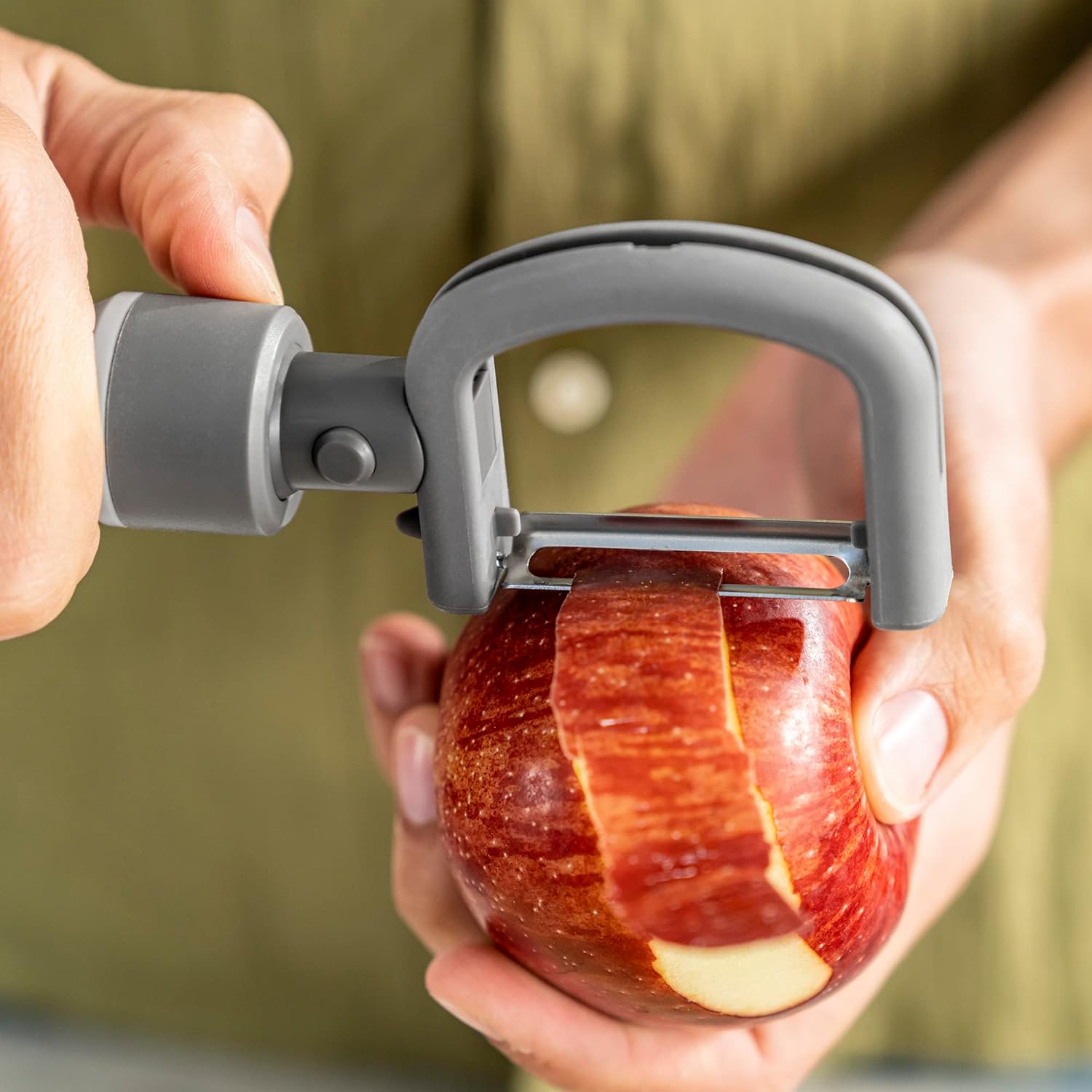 3-Blade Multifunction Peeler | 3D Motion, Smooth & Effortless Peeling