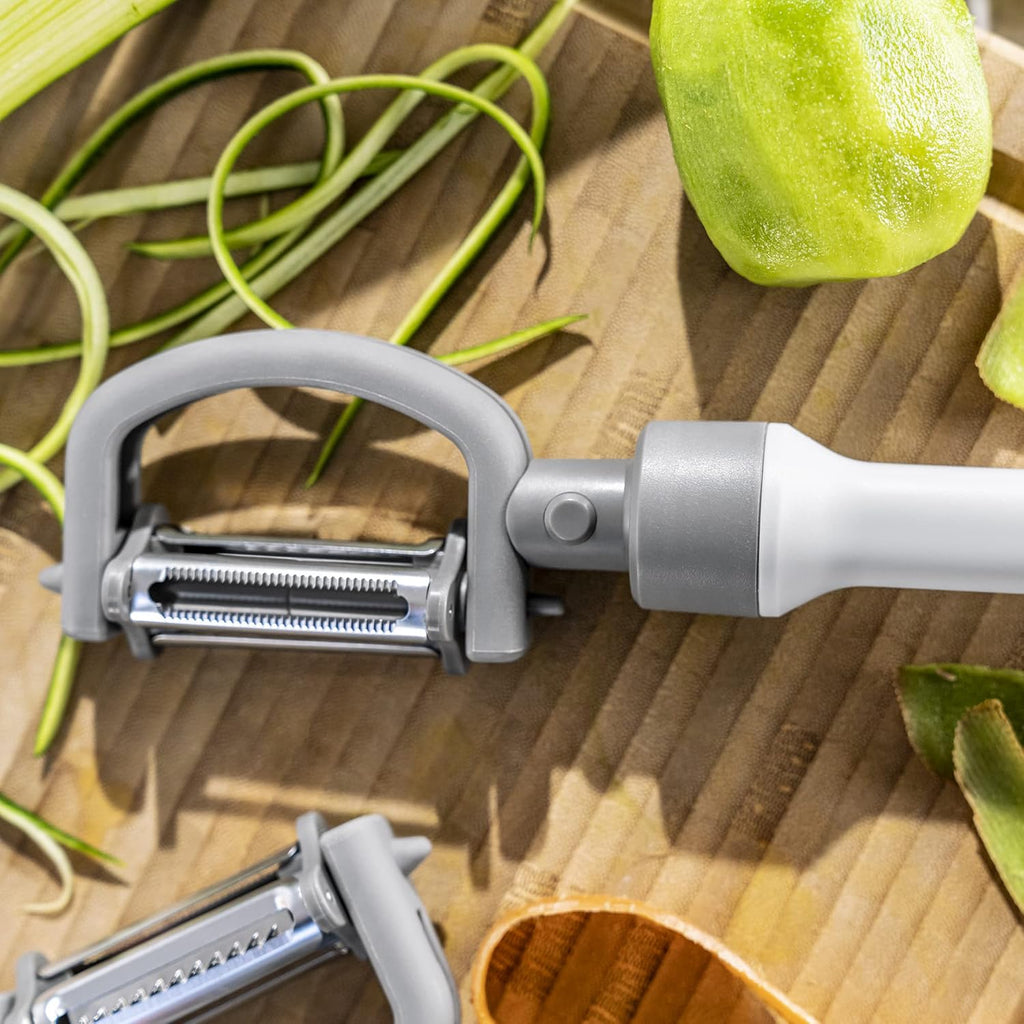 3-Blade Multifunction Peeler | 3D Motion, Smooth & Effortless Peeling